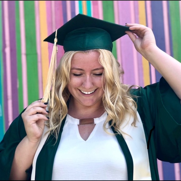 Hey there, I’m Tori! - Picture 7 of 8